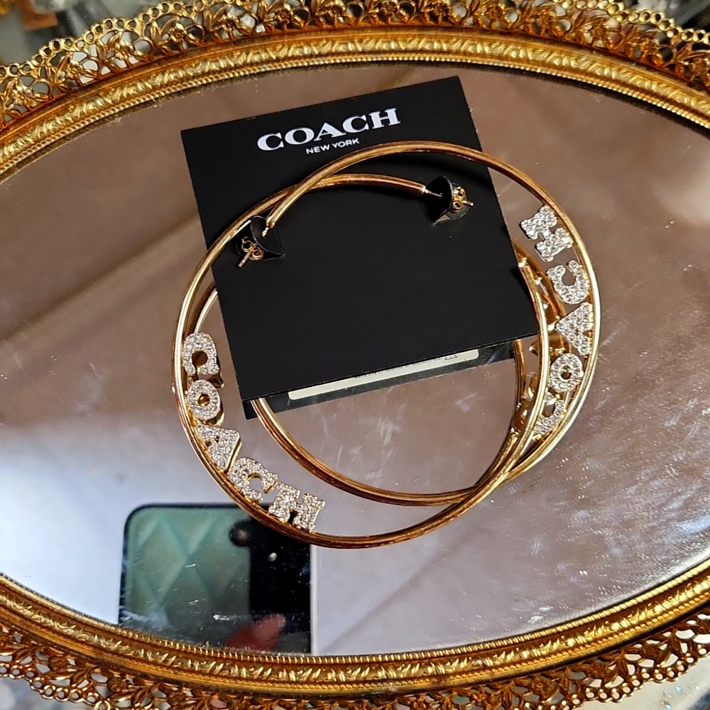 Coach hoops